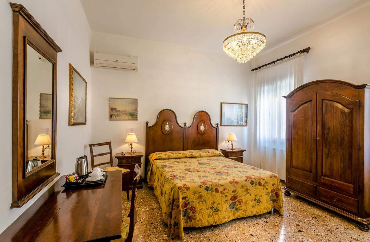 Casa Rezzonico Panzió Velence Kültér fotó